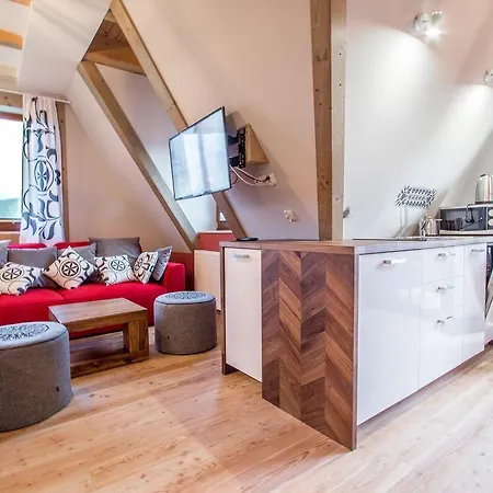 Rockus Lux & Zakopane شقة كوشتيليسكا